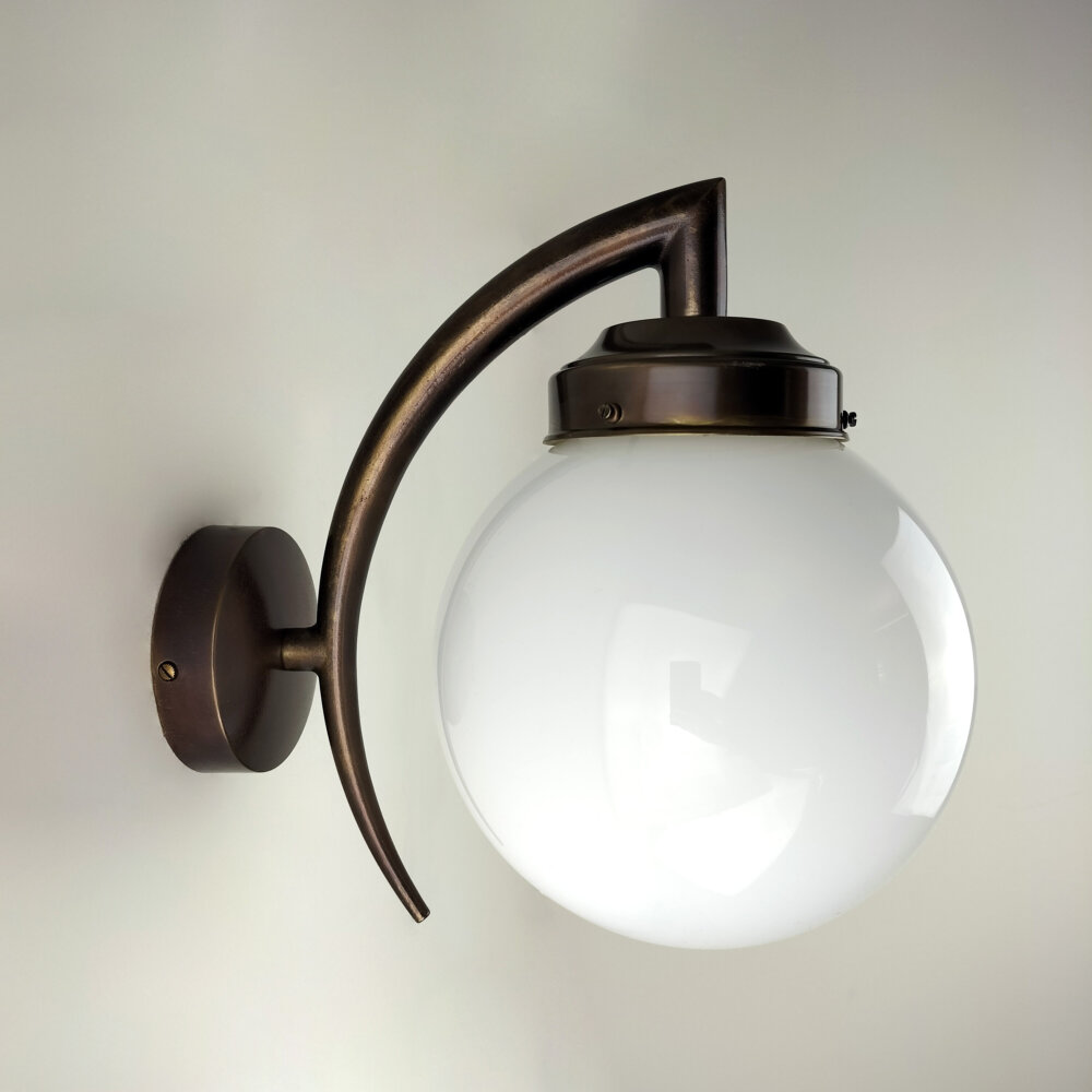 Brass Detailed Wall Light Brochure